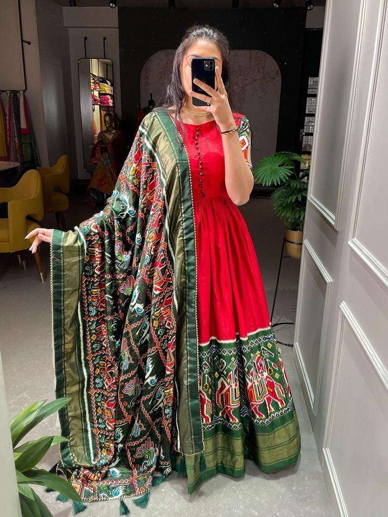 NARAYANI BY AQSAWHOLESALE HEAVY PATOLA SILK PRINT WORK GOWN & DUPATTA