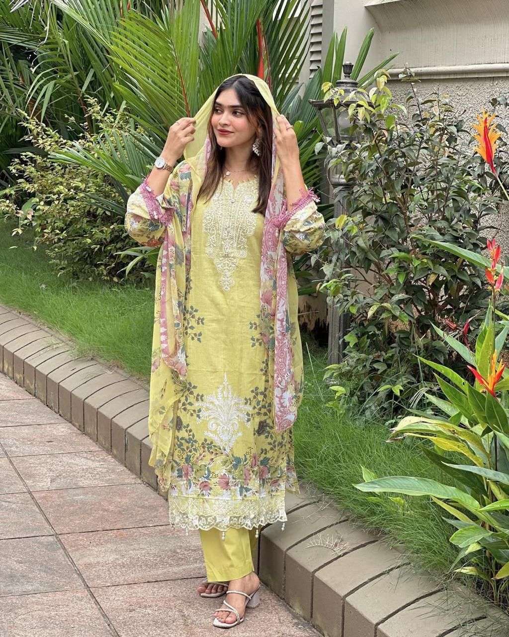 AZ-1118 HIT DESIGN BY ALZOHAIB PURE COTTON EMBROIDERY PAKISTANI DRESS